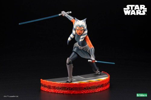 Star Wars The Clone Wars ARTFX PVC Szobor 1/7 Ahsoka Tano Escape from the Clones 24 cm