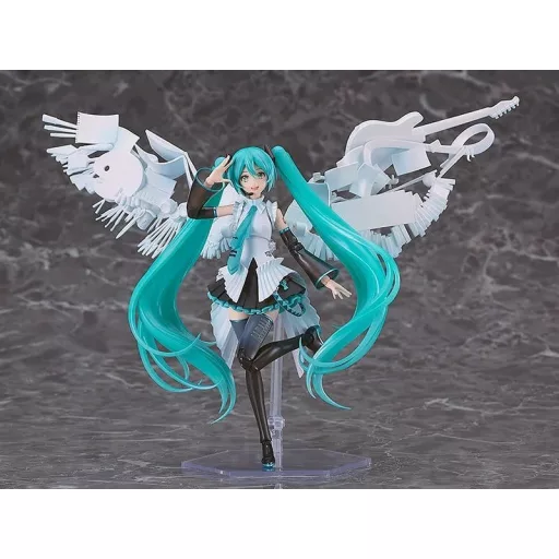 Character Vocal Series 01: Hatsune Miku Plamatea Plastic Model Happy 16th Birthday Ver. 16 cm