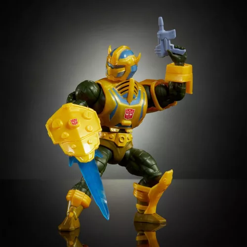 Masters of the Universe x Transformers Action Figure Bumblebee Armor Man-At-Arms heo European Exclusive 14 cm