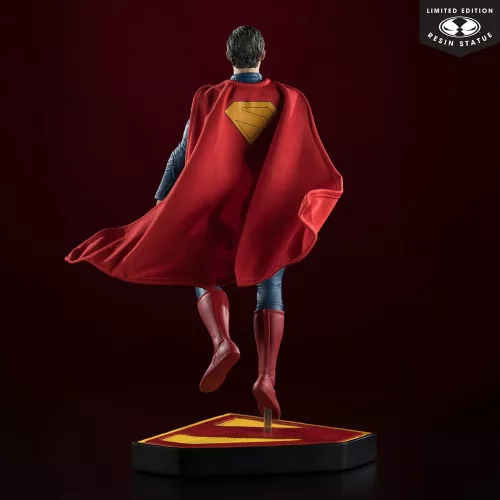 Superman (2025) DC Direct 1/6 Statue Superman 35 cm