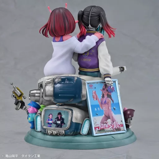 Milky Subway The Galactic Limited Express PVC Figures 2-Pack Chiharu & Makina 18 cm