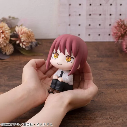 Chainsaw Man Look Up PVC Szobor Makima 11 cm