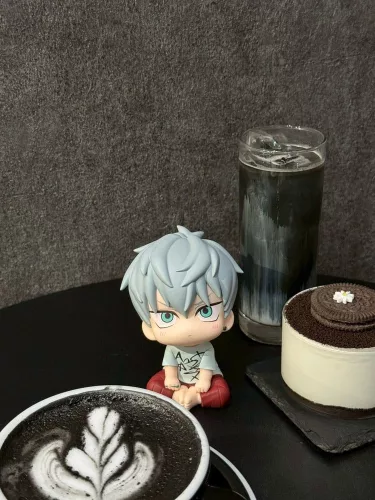 Alien Stage Look Up PVC Figure Till 11 cm