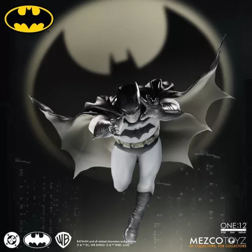 DC Comics Action Figure 1/12 Batman: Year One 17 cm