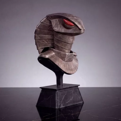 Stargate Desktop Replica Helmet Replica Serpent Guard Helmet Apophis 15 cm