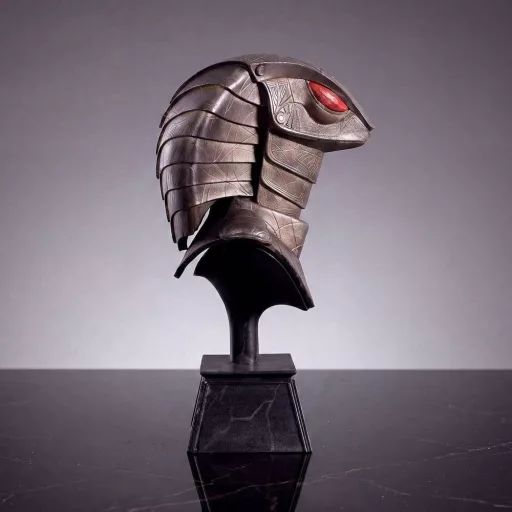 Stargate Desktop Replica Helmet Replica Serpent Guard Helmet Apophis 15 cm