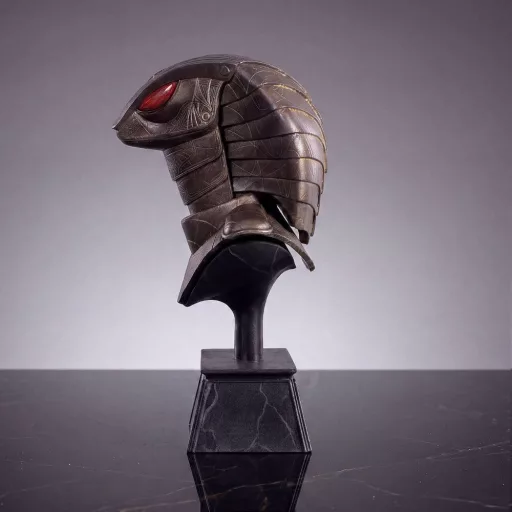 Stargate Desktop Replica Helmet Replica Serpent Guard Helmet Apophis 15 cm