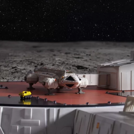 Space 1999 Playset Landing Pad (with Eagle Transporter) 46 cm