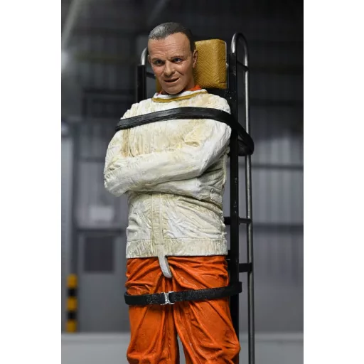 The Silence of the Lambs Action Figure Dr. Hannibal Lecter (Masked) 18 cm