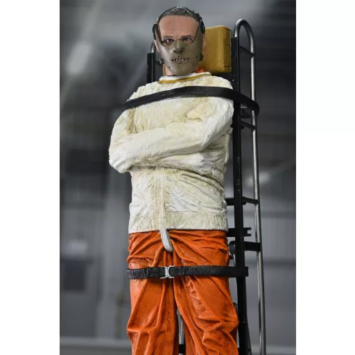 The Silence of the Lambs Action Figure Dr. Hannibal Lecter (Masked) 18 cm