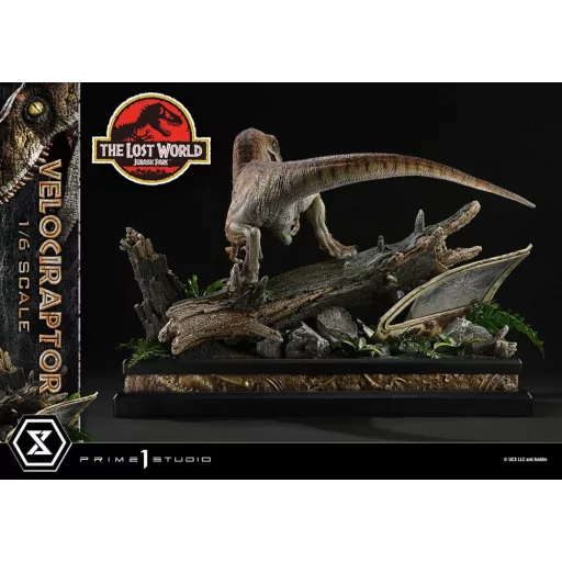 Jurassic Park II Legacy Museum Collection Statue 1/6 Velociraptor Bonus Version 41 cm