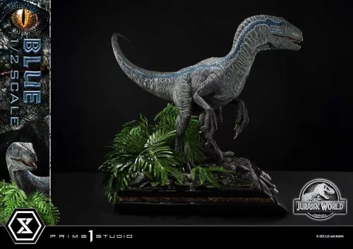 Jurassic World: Fallen Kingdom (Film) Legacy Museum Collection Statue 1/2 Blue 88 cm