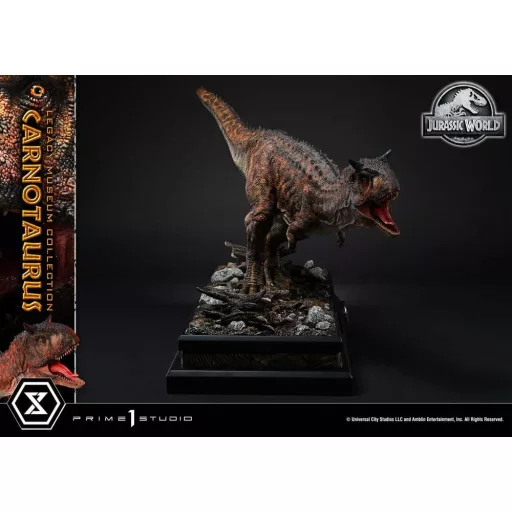 Jurassic World: Fallen Kingdom Legacy Museum Collection Statue 1/15 Carnotaurus 38 cm