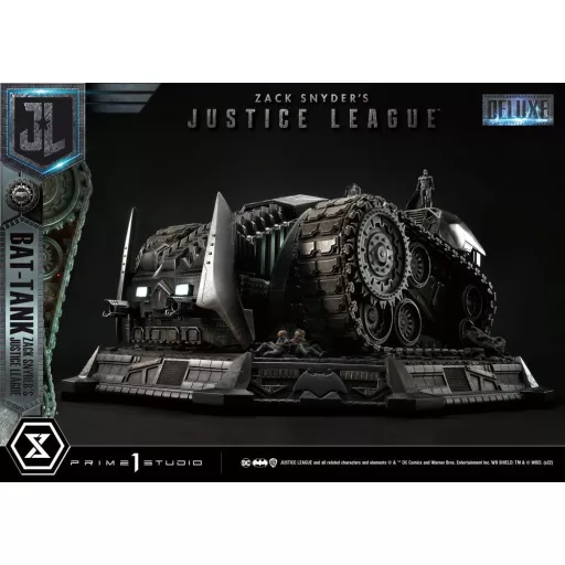 Zack Snyder's Justice League Museum Masterline Diorama Bat-Tank Deluxe Version 36 cm