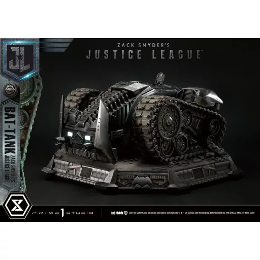 Zack Snyder's Justice League Museum Masterline Diorama Bat-Tank 36 cm