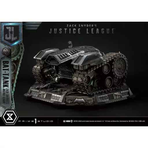 Zack Snyder's Justice League Museum Masterline Diorama Bat-Tank 36 cm