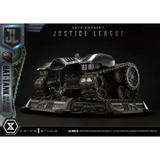 Zack Snyder's Justice League Museum Masterline Diorama Bat-Tank 36 cm