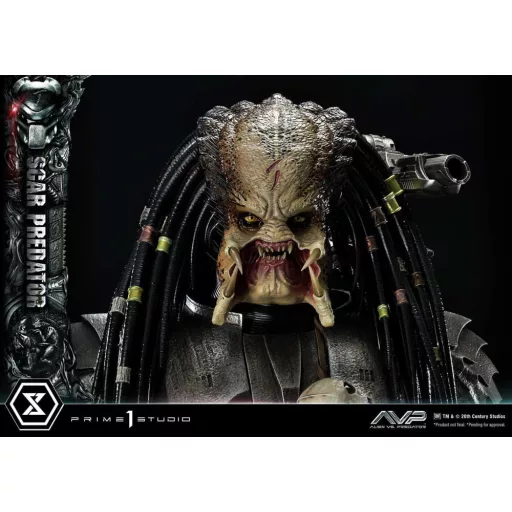 The Alien vs. Predator Museum Masterline Series Statue 1/3 Scar Predator Deluxe Bonus Version 93 cm