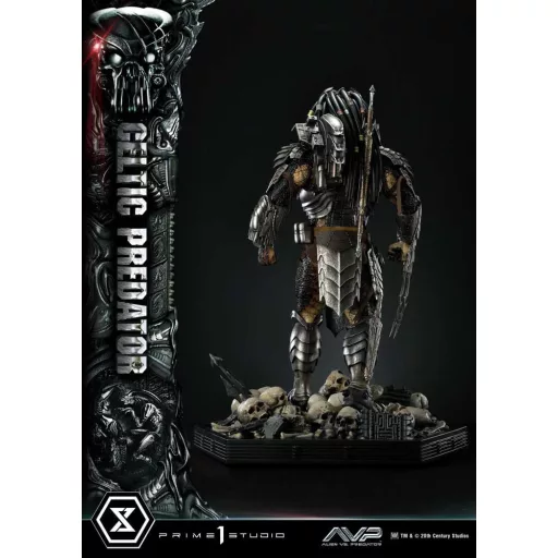 The Alien vs. Predator Museum Masterline Series Szobor 1/3 Celtic Predator 95 cm