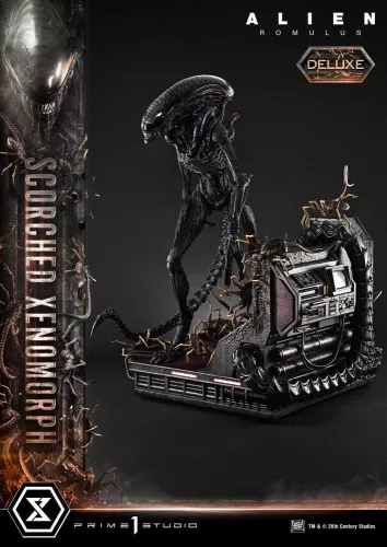 Alien: Romulus Museum Masterline XL Statue 1/3 Scorched Xenomorph Deluxe Version 98 cm
