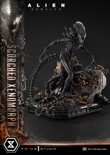 Alien: Romulus Museum Masterline XL Statue 1/3 Scorched Xenomorph 98 cm