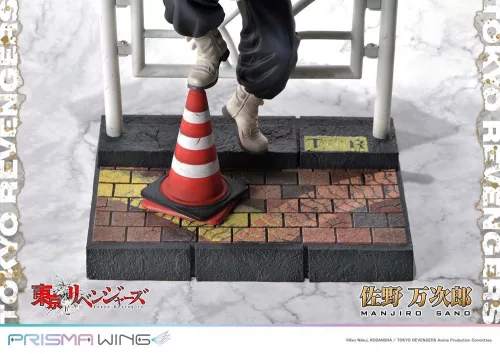 Tokyo Revengers Prisma Wing PVC Szobor 1/7 Manjiro Sano 23 cm