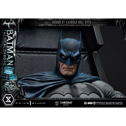 DC Comics Throne Legacy Collection Statue 1/3 Batman Tactical Throne Economy Version 46 cm