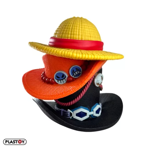 One Piece Persely Stack of Hats