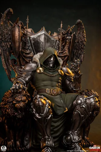 Marvel Rivals Gamerverse Statue 1/3 Dr. Doom 69 cm