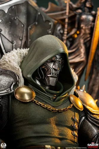 Marvel Rivals Gamerverse Statue 1/3 Dr. Doom 69 cm