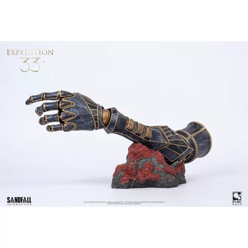 Clair Obscur: Expedition 33 Replica 1/1 Scale Arm of Gustave 48 cm