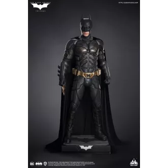   The Dark Knight Life-Size Statue Batman Ultimate Edition 207 cm