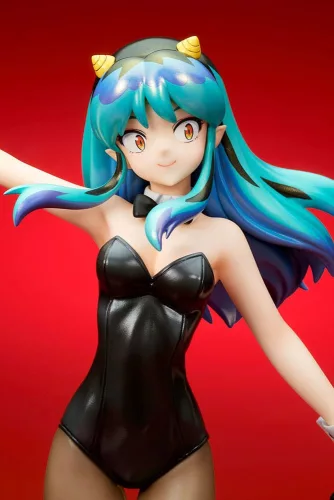 Urusei Yatsura Szobor PVC 1/7 Lum Bunny Girl Ver. 25 cm