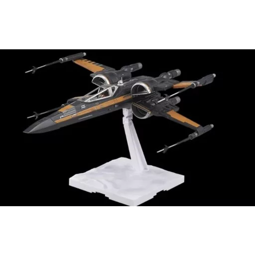 Star Wars Modell Készlet 1/72 Poe's X-Wing Fighter 17 cm