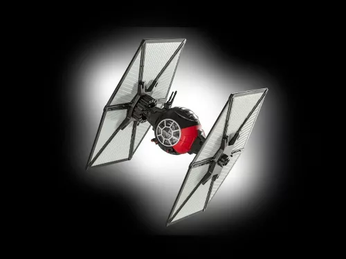 Star Wars Modell Készlet 1/51 First Order Special Forces TIE Fighter 14 cm