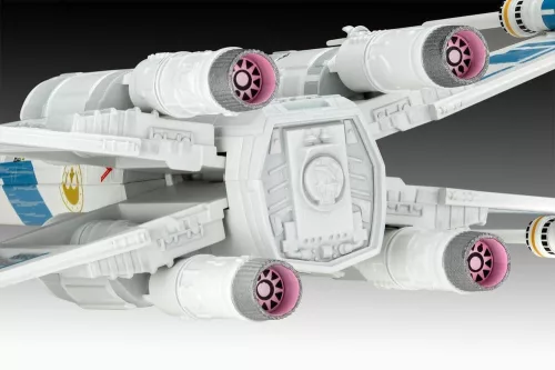 Star Wars The Mandalorian and Grogu Revell Model Kit 1/57 New Republic X-Wing Fighter 22 cm
