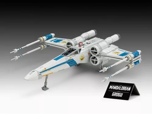 Star Wars The Mandalorian and Grogu Revell Model Kit 1/57 New Republic X-Wing Fighter 22 cm