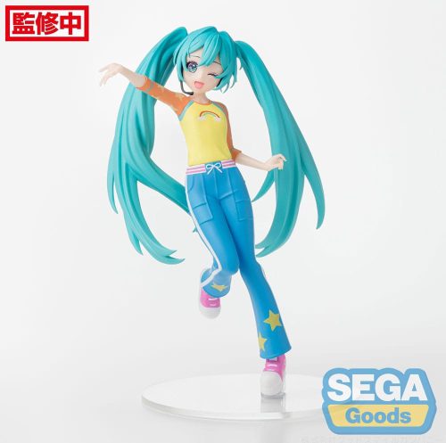 Hatsune Miku x Love and Berry Dress Up and Dance! Desktop x Decorate Collections PVC Szobor Hatsune Miku Love Costume Ver. 17 cm