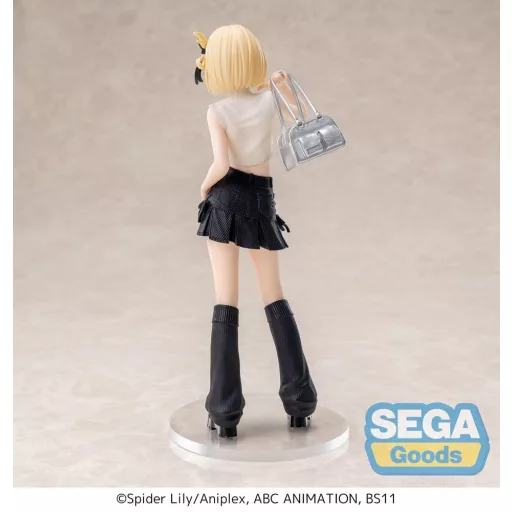 Lycoris Recoil High Premium Figure PVC Figure Chisato Nishikigi Street Snap 20 cm