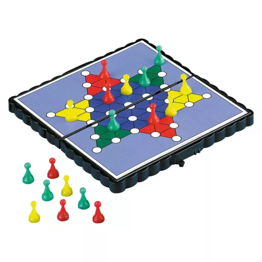 Magnetic Travel Games Display (24)