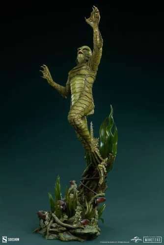 Universal Monsters Premium Format Figure Creature from the Black Lagoon 80 cm
