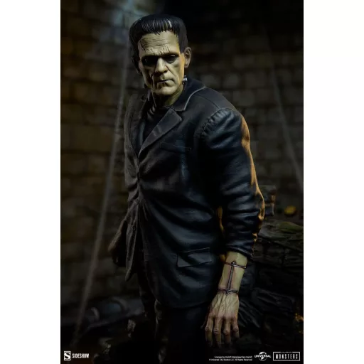 Frankenstein Premium Format Statue Frankenstein 57 cm