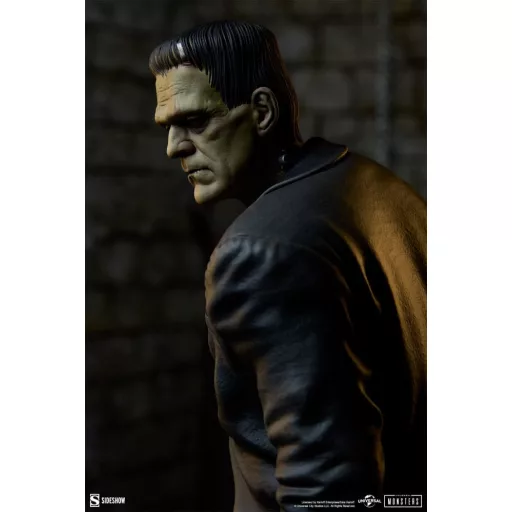 Frankenstein Premium Format Statue Frankenstein 57 cm