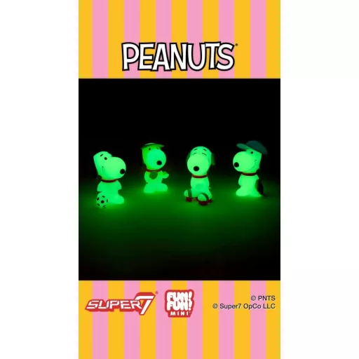 Peanuts Fun! Fun! Mini Figures Wave 01 Athlete Snoopy Blind Box Display (9)