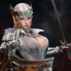 The Girl Under Wolf's Ward Action Figure 1/6 Alina (Silver) 30 cm