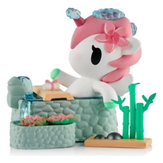 Unicorno Window Box Figure Spa Day Hot Springs Oasis 7 cm