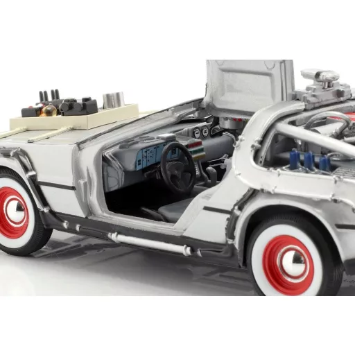 Back to the Future III Diecast Model 1/24 '81 DeLorean LK Coupe 18 cm