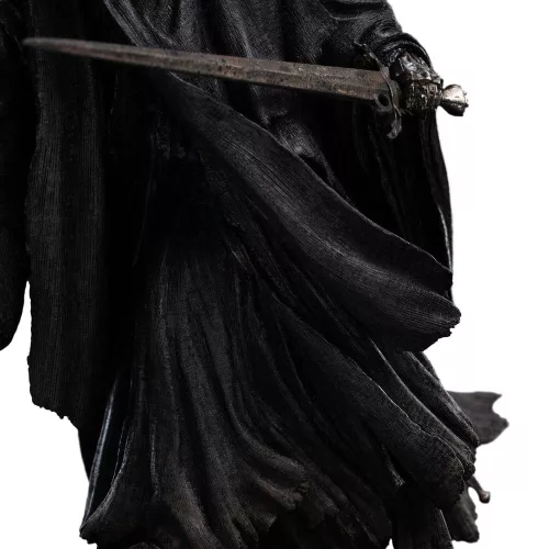 The Lord of the Rings Trilogy Mini Statue Ringwraith at the Prancing Pony 18 cm