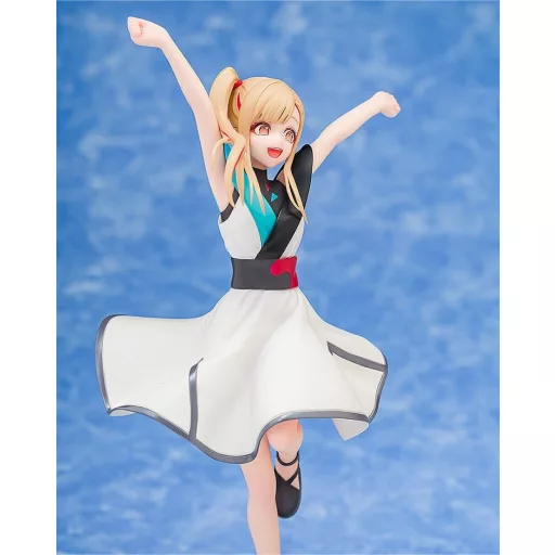 Cosmic Princess Kaguya! PVC Figure Kaguya: Collaboration Concert Ver. 17 cm