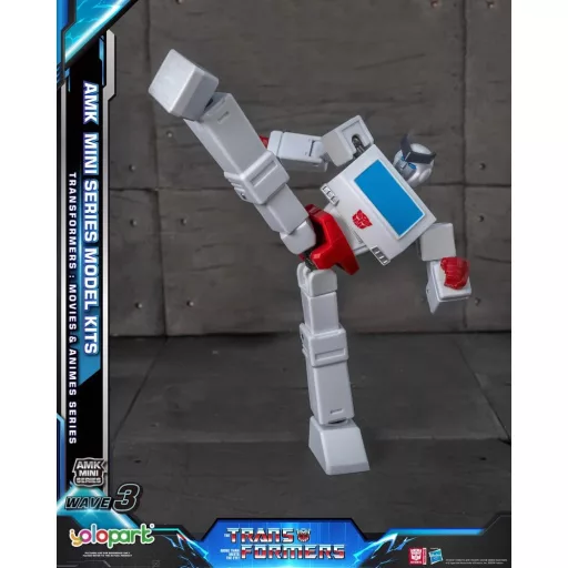 Transformers Generation One AMK Mini Series Plastic Model Kit Wave 3 Ratchet G1 11 cm